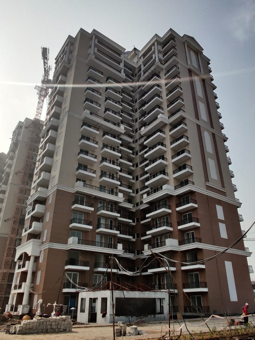 3.5 BHK + Servant Room 2090 Sq.Ft. Apartment in Ambika Florence Park
