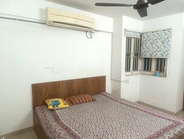 Bedroom in 3 BHK Apartment at Satellite – for Rent