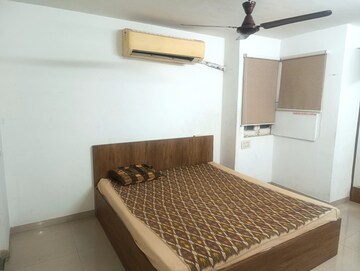 Bedroom in 3 BHK Apartment at Satellite – for Rent