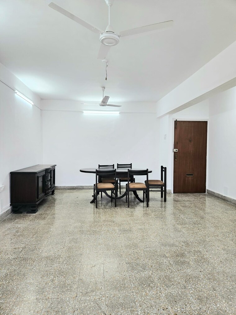 Gym, shanti nagar 2 Bedroom 900 Sq.Ft. Apartment In Shanti Nagar Mumbai 10095239