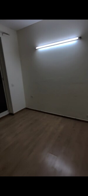 Room in 2 BHK Apartment at Bestech Park View Ananda, Sector 81 – for Rent