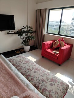4 BHK Apartment For Rent in Veena Building