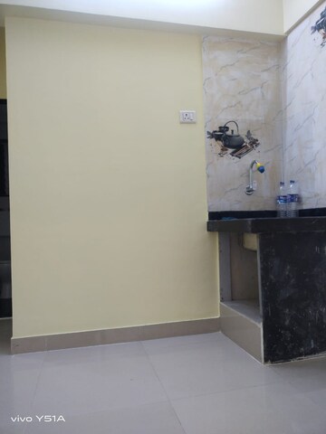 Furnished Amenities in 1 BHK Apartment at Shri Ashoka Heights Naupada, Naupada – for Rent