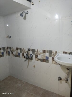 Team Area in 1 BHK Apartment at Shri Ashoka Heights Naupada, Naupada – for Rent