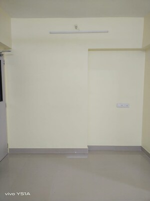 Room in 1 BHK Apartment at Shri Ashoka Heights Naupada, Naupada – for Rent