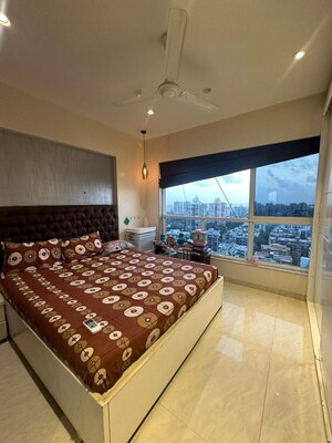 Bedroom in 2 BHK Apartment at Crescent Apartment Bandra West, Bandra West – for Rent