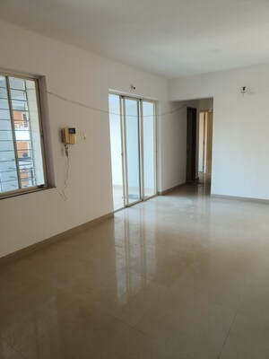 Room in 3 BHK Apartment at Manav Silver Skyscapes, Wakad – for Sale