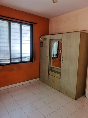 Room in 2 BHK Apartment at Aditya Guruganesh Nagar Phase I, Kothrud – for Rent