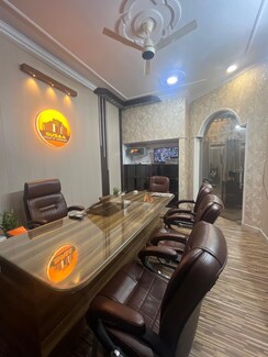 Office Space For Rent in Gomti Nagar
