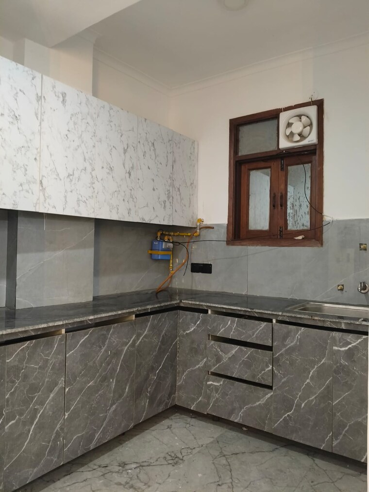 Kitchen, neb sarai 2 Bedroom 850 Sq.Ft. Builder Floor In Neb Sarai Delhi 10095577