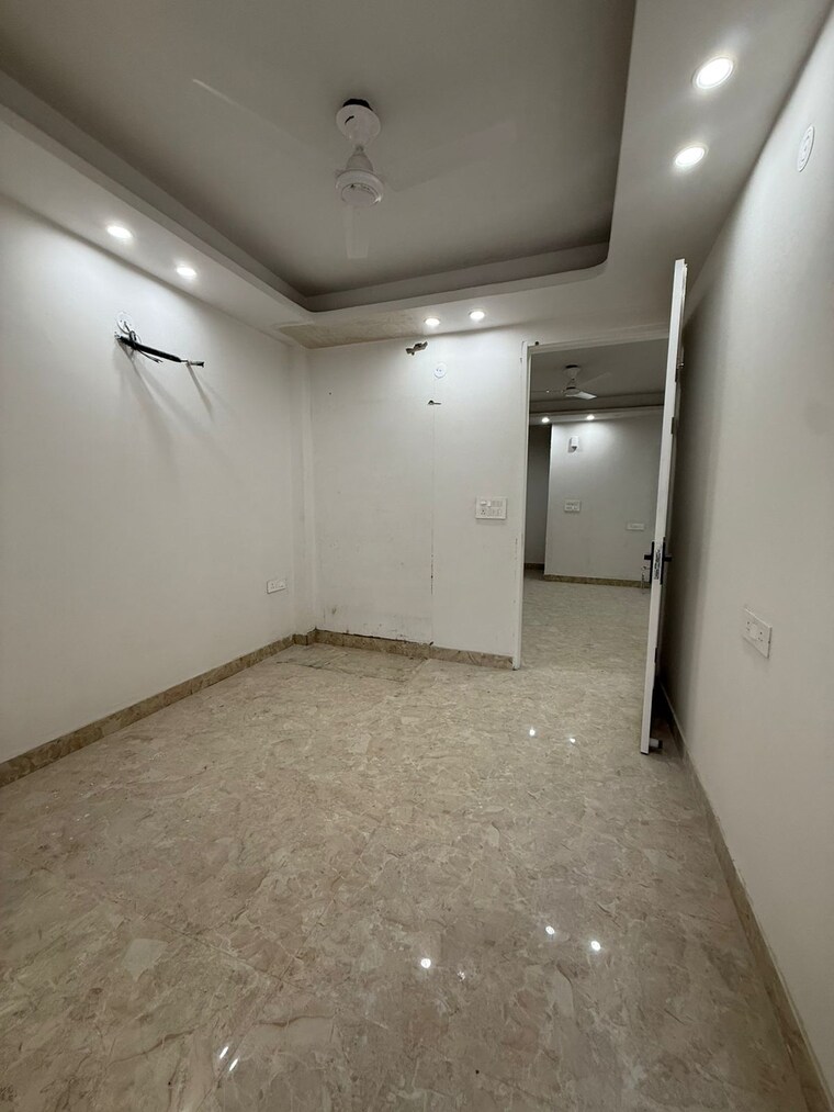 Room, neb sarai 2 Bedroom 850 Sq.Ft. Builder Floor In Neb Sarai Delhi 10095582