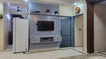 Bathroom in 6 BHK Builder Floor at Sector 50 – for Rent