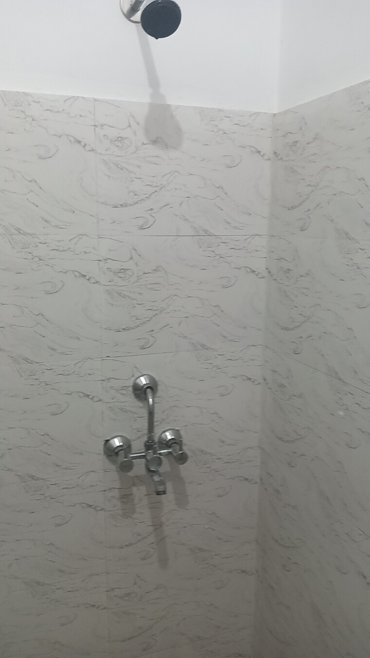 Bathroom, sector 1 greater noida 1 RK 250 Sq.Ft. Builder Floor In Sector 1 Greater Noida Greater Noida 10095620