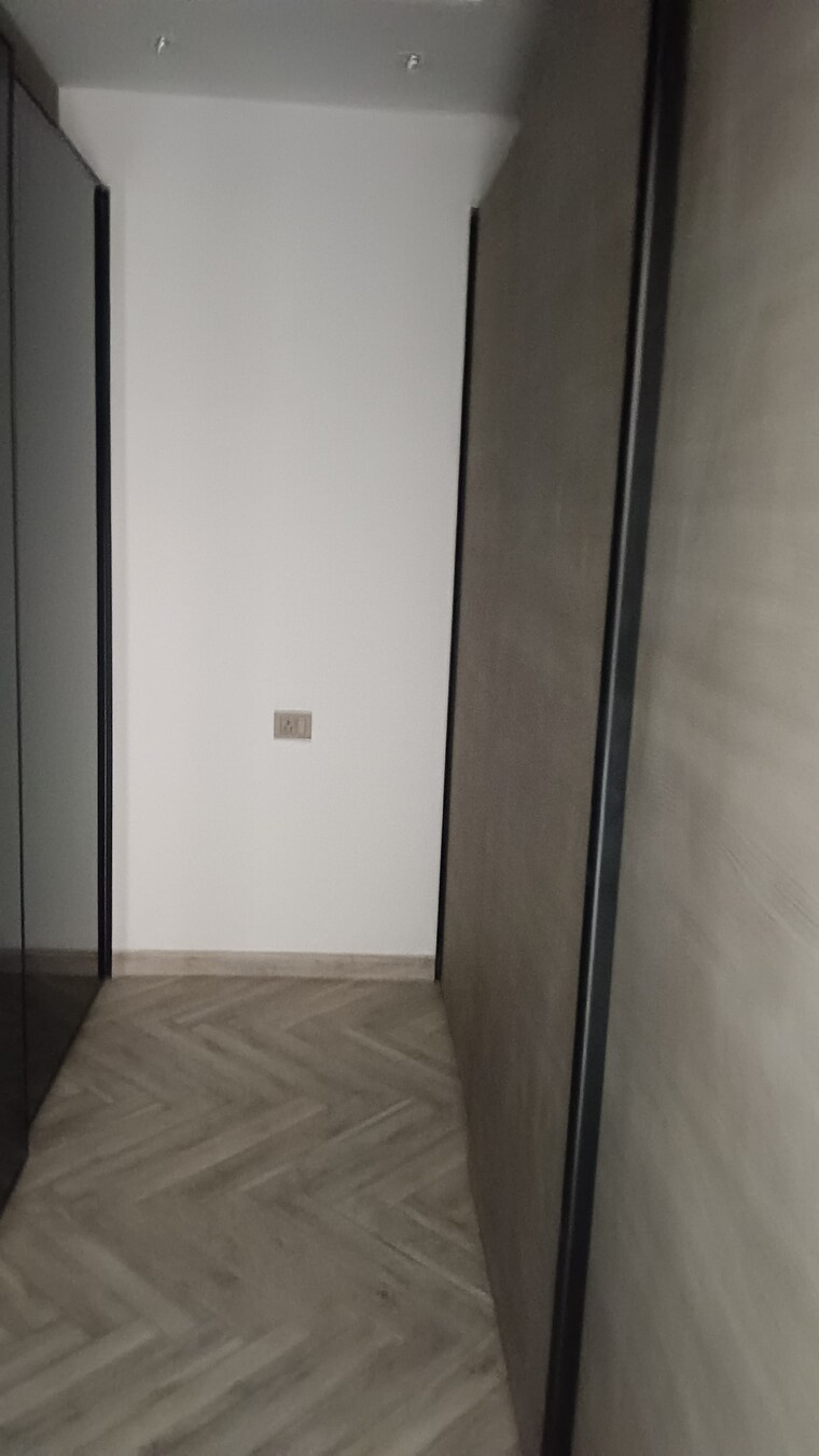 Room, aba-county-107 5 Bedroom 6570 Sq.Ft. Apartment In Sector 107 Noida 10095685