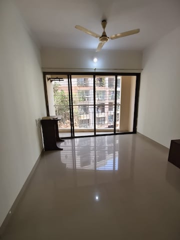 2 BHK Apartment For Rent in Sadguru Complex I, Goregaon East