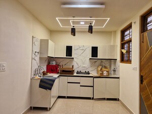 2 BHK Independent House For Rent in Chinhat