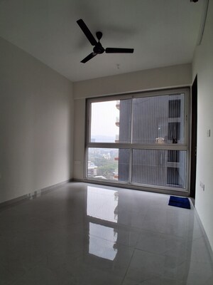 Room in 2 BHK Apartment at Tricity Montview, Sanpada – for Rent