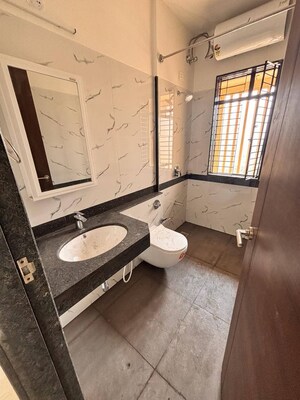 Master Bedroom in 1 BHK Apartment at K Raheja Heights, Malad East – for Rent