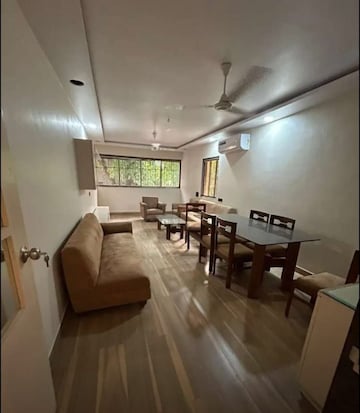 Team Area in 2 BHK Apartment at Bhag CHS, Shivaji Park – for Rent