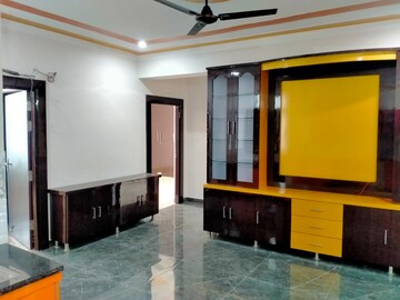 Room in 3 BHK Apartment at Arsha Sumangalam Vrindavan Yojana, Vrindavan Yojna – for Rent