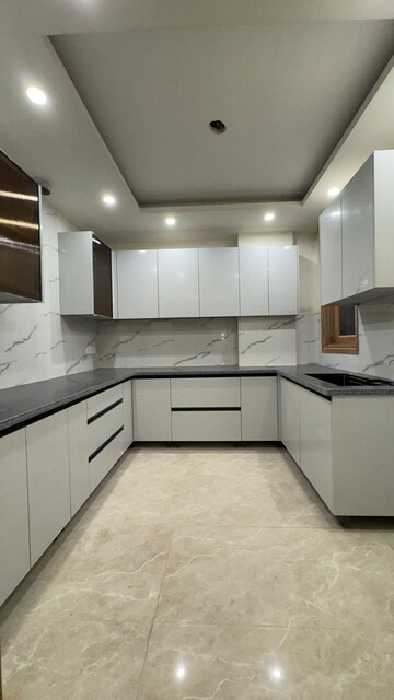 Kitchen in 3 BHK Apartment at Palm Residency Chhatarpur, Chattarpur – for Rent