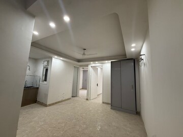 Room in 2 BHK Builder Floor at Malviya Nagar – for Sale