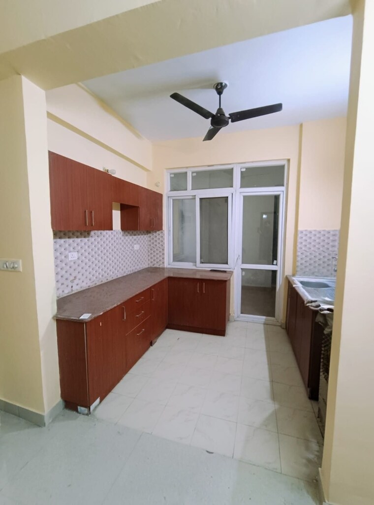 Kitchen, aravali-enclave 3 Bedroom 1672 Sq.Ft. Apartment In Vrindavan Yojna Lucknow 10095842