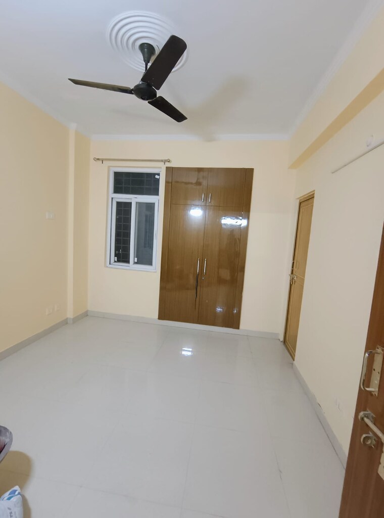 Room, aravali-enclave 3 Bedroom 1672 Sq.Ft. Apartment In Vrindavan Yojna Lucknow 10095842