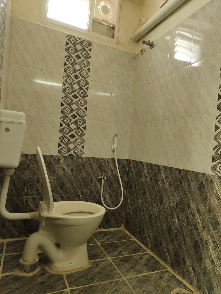 Bathroom, sumitra-apartment-trimulgherry 3 Bedroom 1315 Sq.Ft. Apartment In Tirumalagiri Hyderabad 10095843