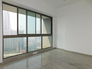 Room in 2 BHK Apartment at Prestige Jasdan Classic, Mahalaxmi – for Rent