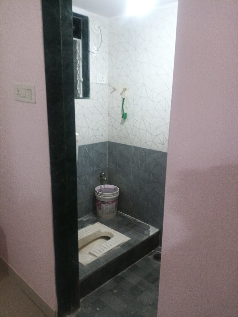 Bathroom, shiv-darshan-chs-bhandup 1 Bedroom 400 Sq.Ft. Apartment In Bhandup West Mumbai 10095864