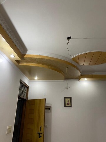 Furnished Amenities in 3 BHK Apartment at Amrapali Heartbeat City, Sector 107 – for Rent