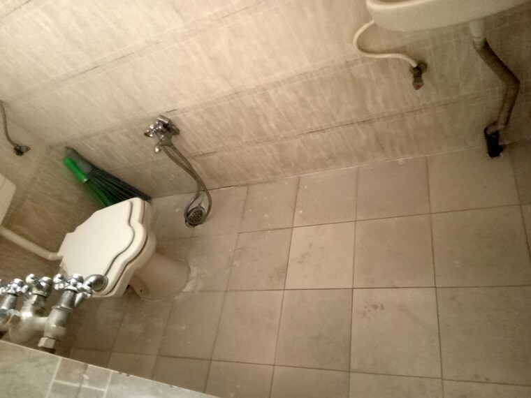 Bathroom, monarch-ambience 2 Bedroom 860 Sq.Ft. Apartment In Kharghar Navi Mumbai 10095894