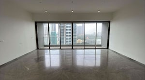 Room in 3 BHK Apartment at Prestige Jasdan Classic, Mahalaxmi – for Rent