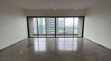 Room in 3 BHK Apartment at Prestige Jasdan Classic, Mahalaxmi – for Rent