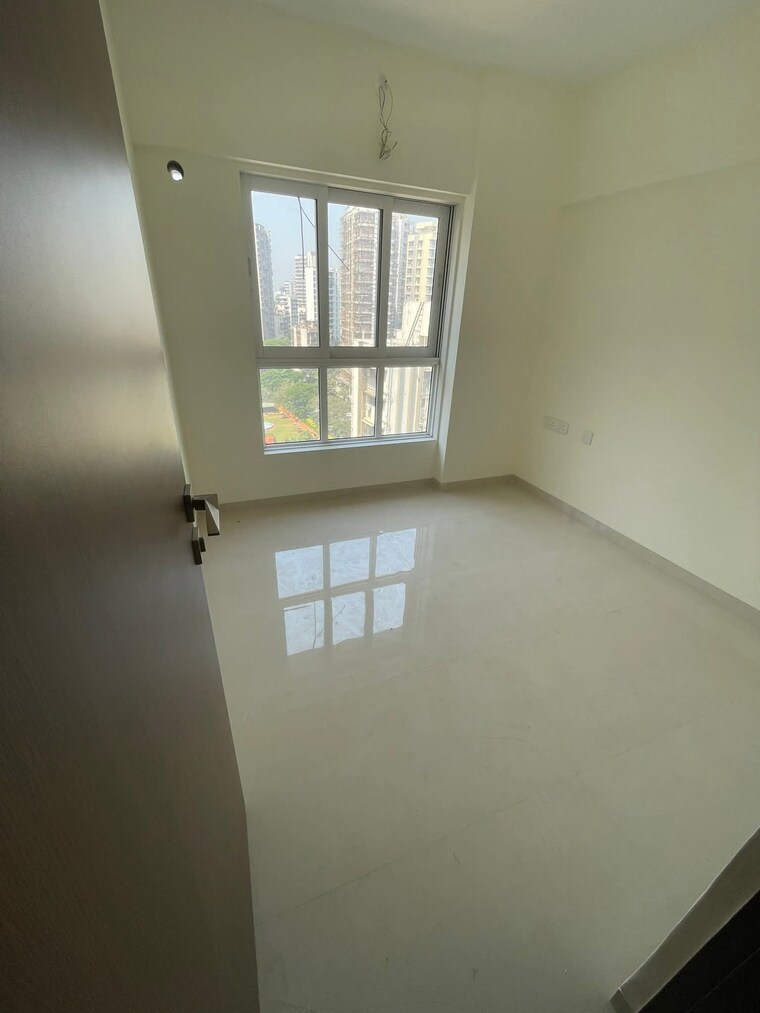Room, andheri west 2 Bedroom 750 Sq.Ft. Apartment In Andheri West Mumbai 10095900