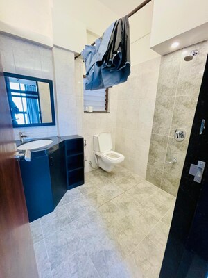 Master Bedroom in 3 BHK Penthouse at Kadamba Plateau – for Rent