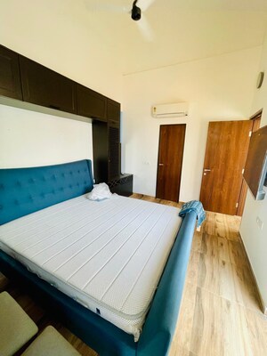 Bedroom in 3 BHK Penthouse at Kadamba Plateau – for Rent