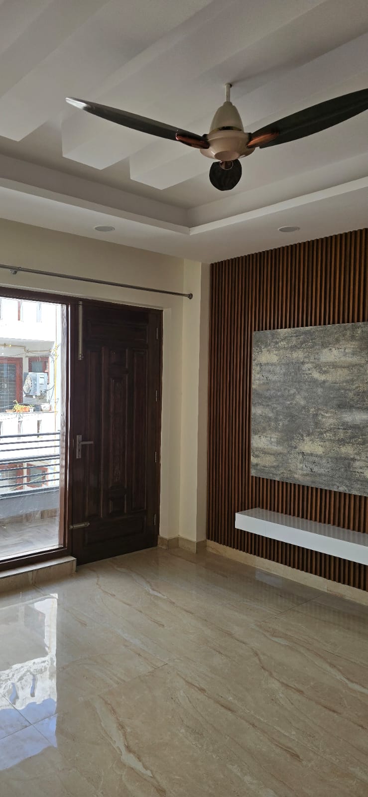 4 BHK + Pooja Room,Servant Room,Study Room,Extra Room Builder Floor For Rent in Sector 21D