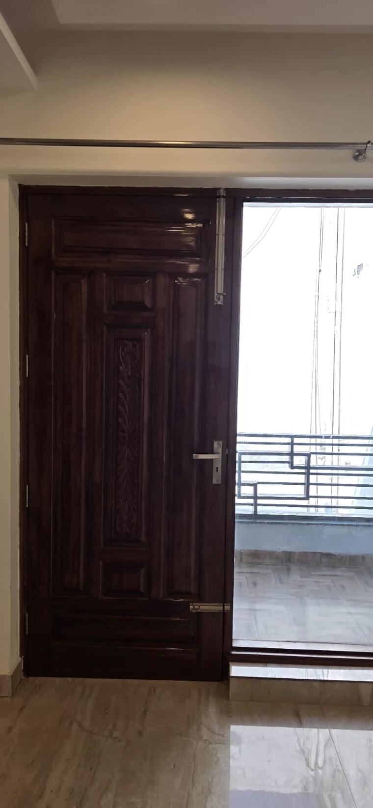 Balcony, sector 21d 4 Bedroom 350 Sq.Yd. Builder Floor In Sector 21d Faridabad 10100052