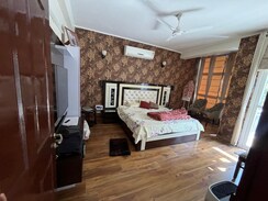 4 BHK + Extra Room Independent House For Rent in Sector 57