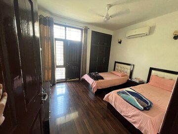 Living Room in 4 BHK Independent House at Sector 57 – for Rent