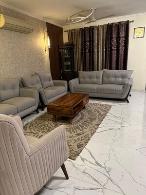 Living Room in 4 BHK Apartment at Bestech Park View City 1, Sector 48 – for Rent