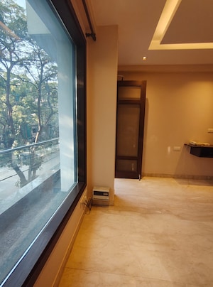 Building Lobby in 3.5 BHK Builder Floor at Panchsheel Enclave – for Rent