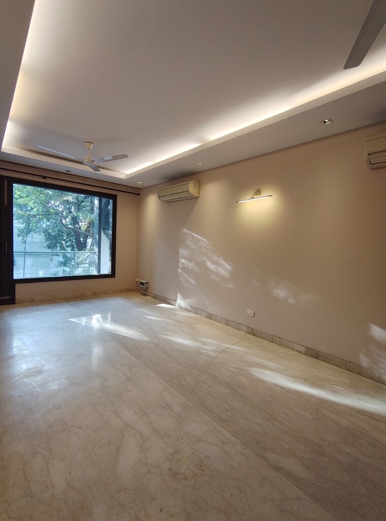 Room, panchsheel enclave 3.5 Bedroom 2500 Sq.Ft. Builder Floor In Panchsheel Enclave Delhi 10103055