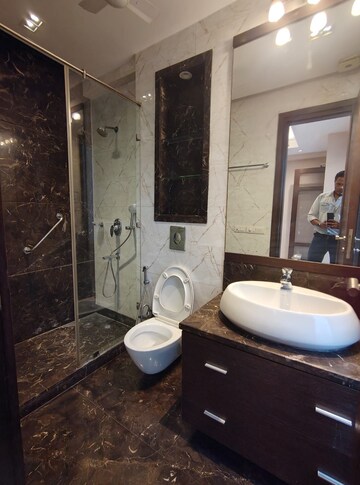 Bathroom in 3.5 BHK Builder Floor at Panchsheel Enclave – for Rent
