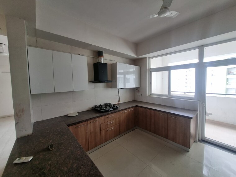 Kitchen, parx-laureate 3 Bedroom 3205 Sq.Ft. Apartment In Sector 108 Noida 10103063