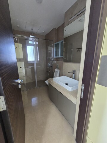 Washroom in 3 BHK Apartment at Raheja Imperia, Worli – for Rent