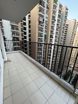 Balcony in 2.5 BHK Apartment at Panchsheel Greens, Sector 16 Greater Noida – for Sale