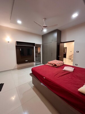 Bedroom in 4 BHK Villa at Attur Layout – for Rent